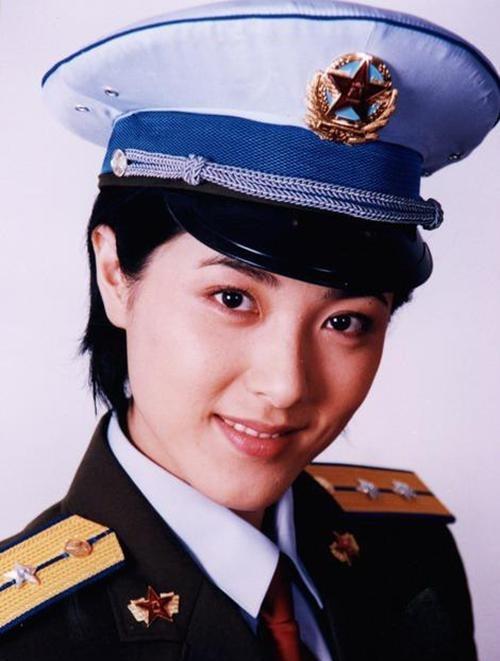 从《归途如虹》里面的军人,《男才女貌》中的女二号颜如玉,到《聊斋》