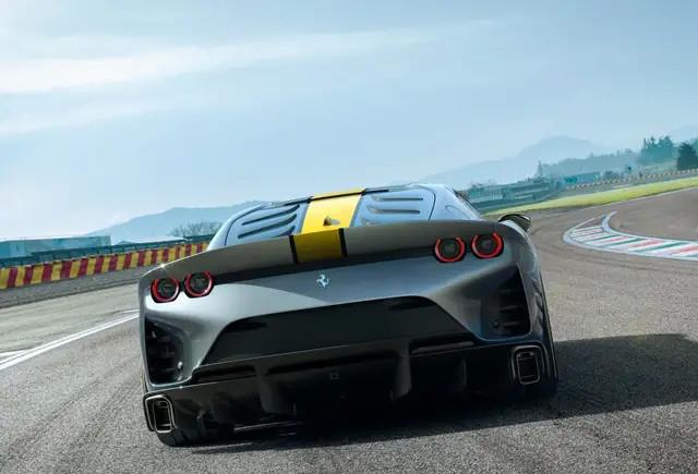 气缸排行_原创12个气缸,830马力!这辆车错过不再有,简直不要太香!