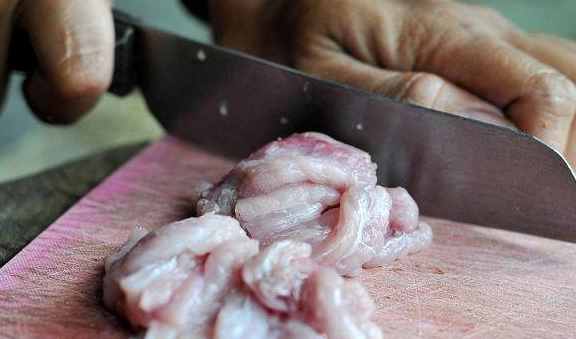 睡眠|肝脏好的人,身上会有这3个“共性”,若你全都有,就偷着乐吧!