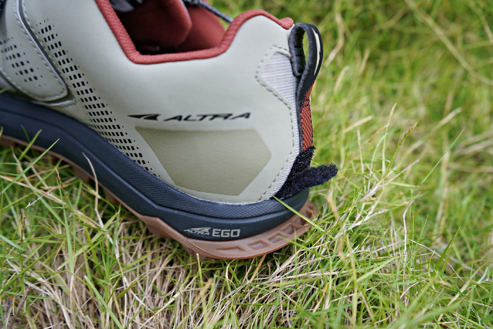 感觉|孤峰越野路，进化再升级！Altra Lone Peak 5分享
