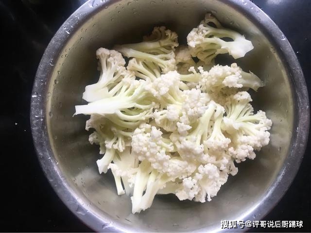 因为|陈乔恩晒本人减肥食谱，其中这蔬菜亮了，教你这做法吃出烧烤味道