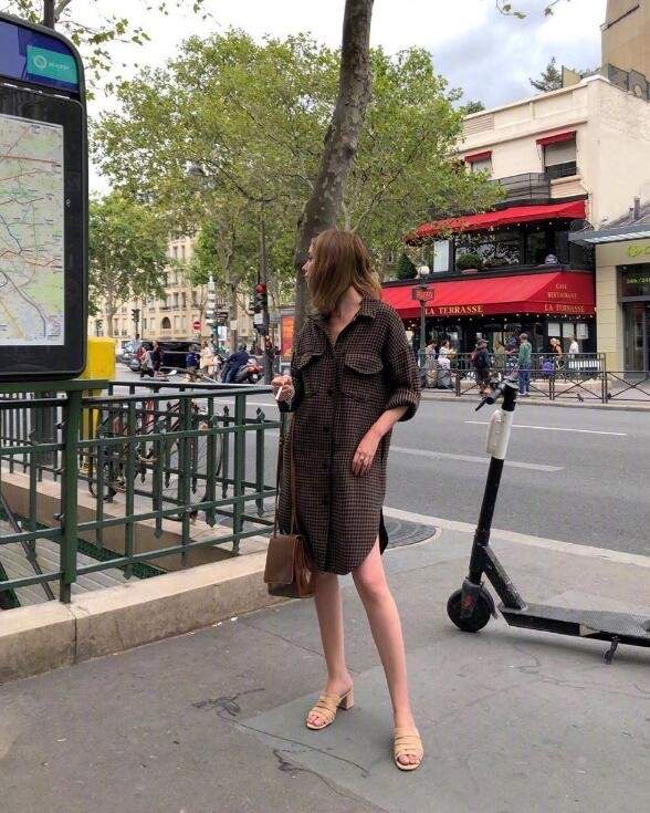 设计|优雅，复古，随性，迷人，INS法国博主solenelara法式穿搭代名词