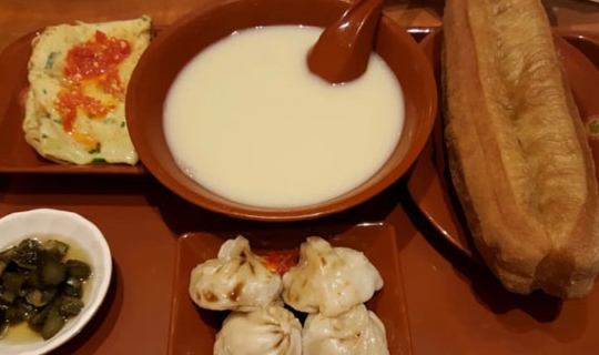 稀饭|早餐决定一天的血糖变化!直言:改掉不良就餐习惯,控糖效果明显