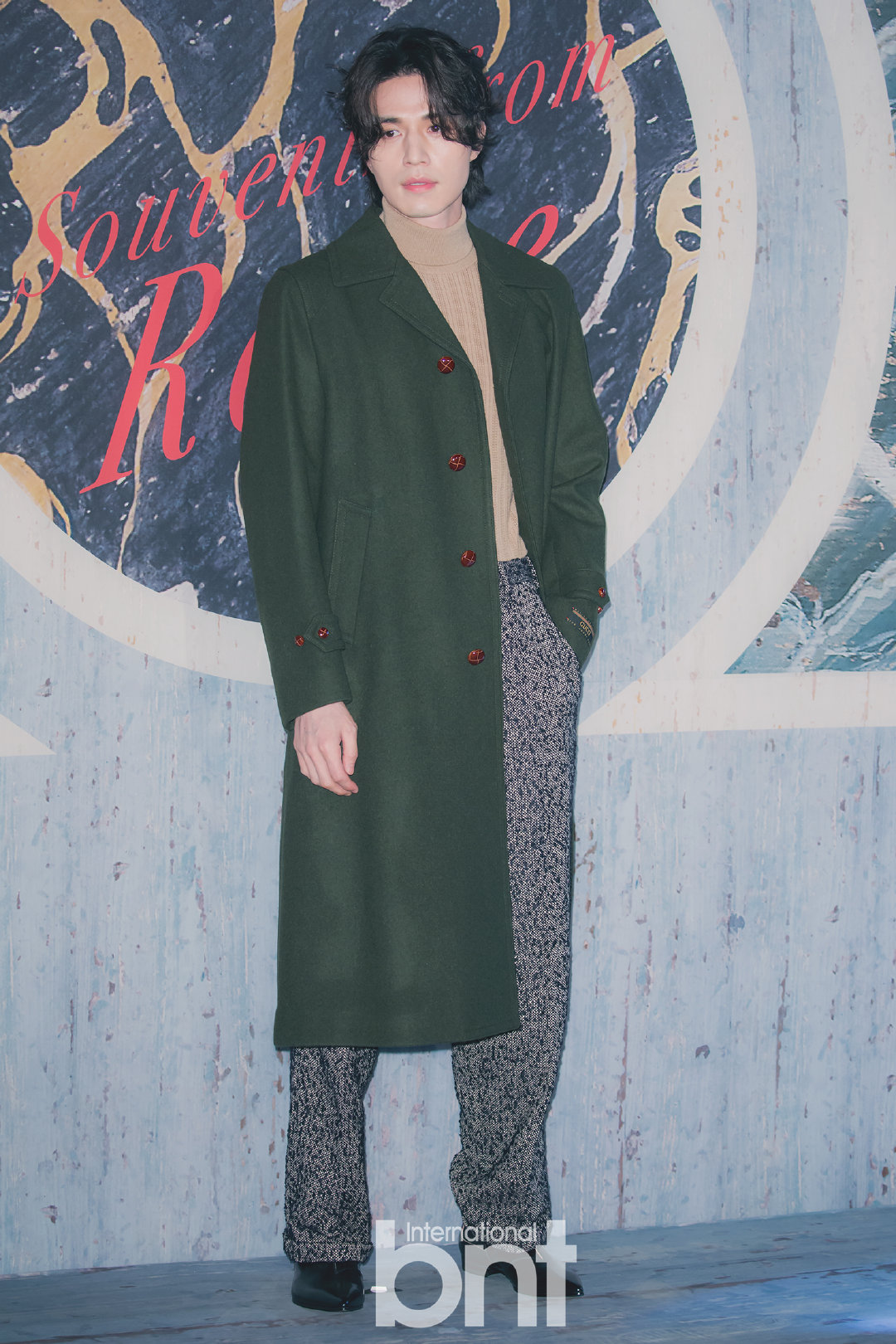 真配|“死鬼CP”锁了,孔刘的暖男穿搭碰上李栋旭的雅痞范儿,真配一脸