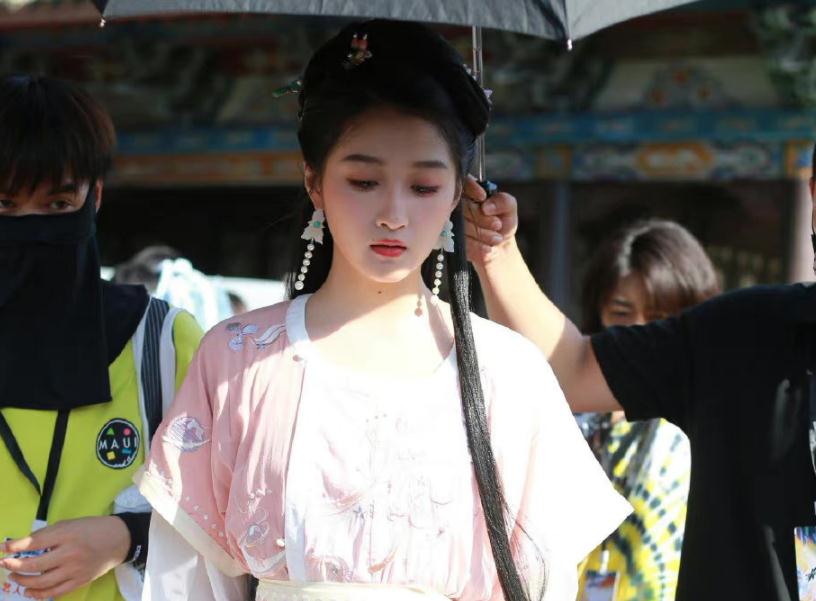 人气|《王牌6》收官3月,关晓彤上新综艺,3位男神助阵堪称是“王炸”