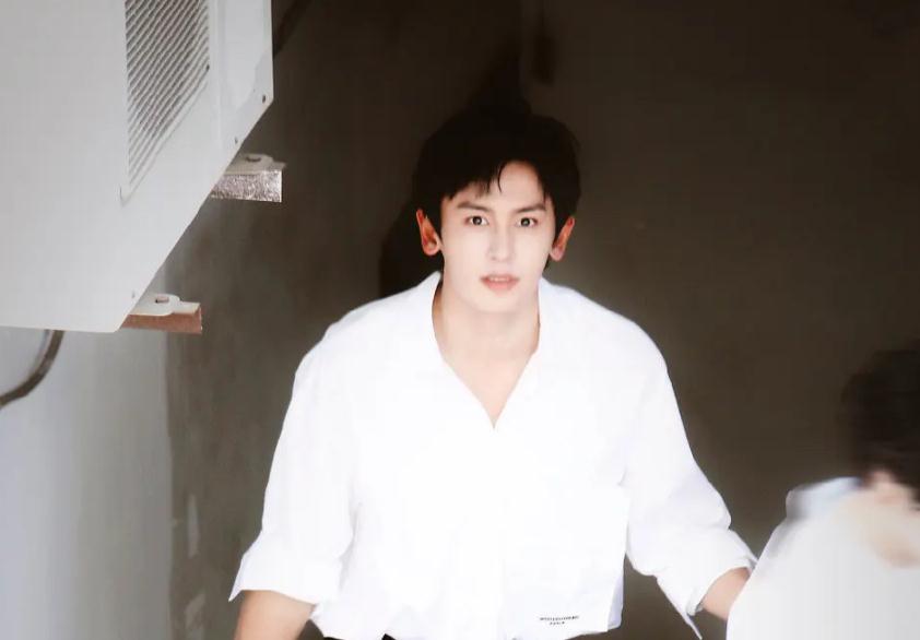 人气|《王牌6》收官3月,关晓彤上新综艺,3位男神助阵堪称是“王炸”