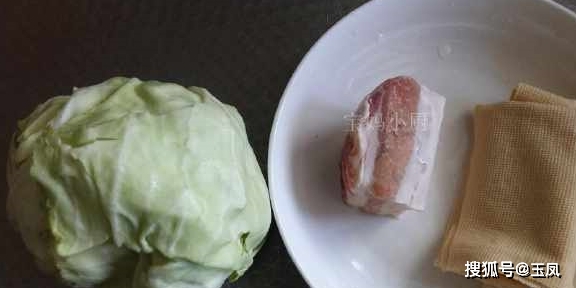 4f8cbc119cd8446b8ea508d8cf1f1c15.jpeg