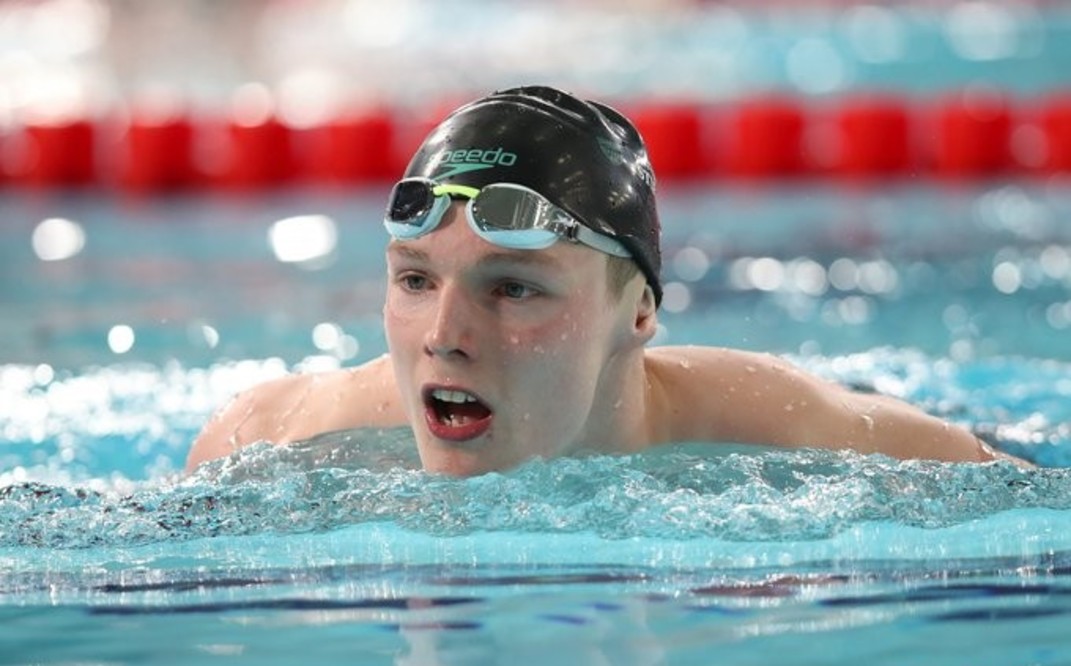 英国游泳励志哥2次染新冠无碍破纪录自由泳接力将是中国劲敌