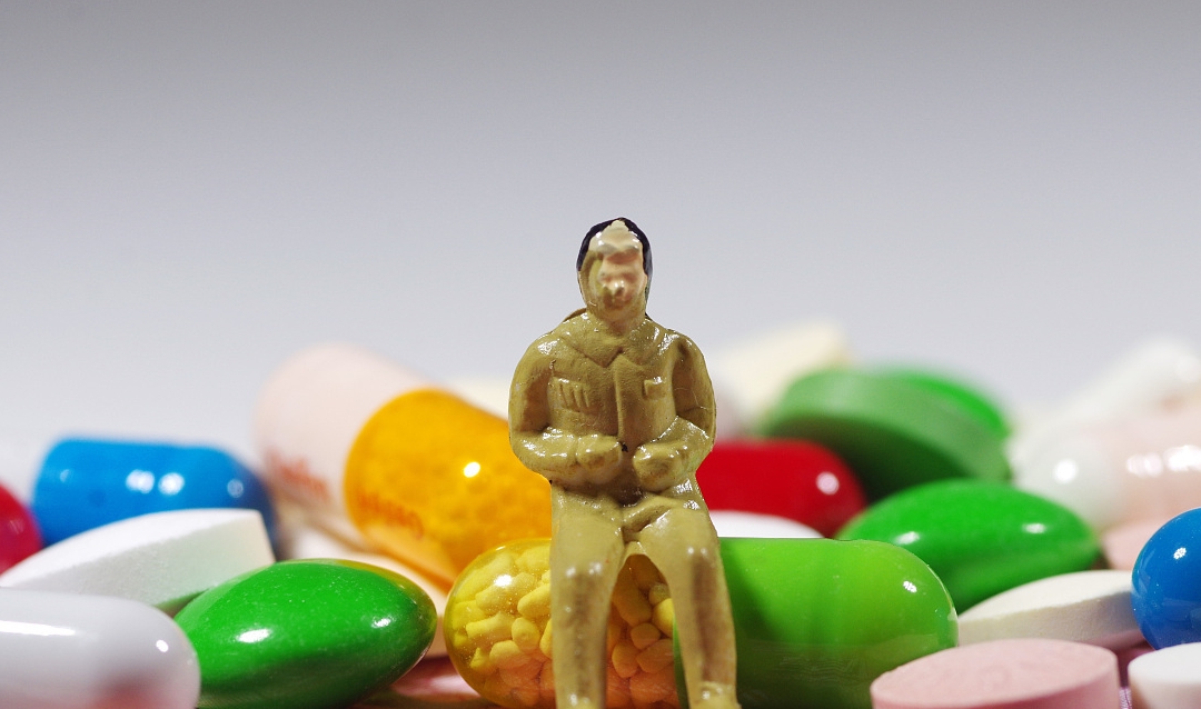 治疗|胃食管反流,奥美拉唑需要这样用,长期服用这样才能避免副作用!