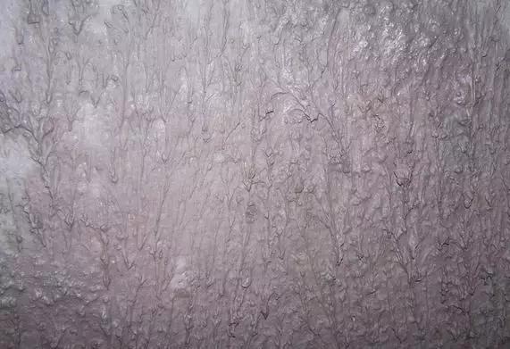 瓷砖上怎么做涂料 bc80b3dbf0814796a848e7b8f90243bd.jpeg