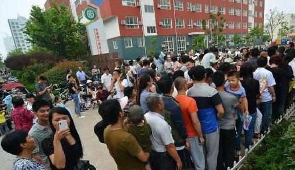 因为|为什么现在越来越多家长不愿送孩子去公立幼儿园?终于找到原因了