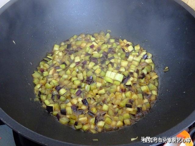 睡意|鸡蛋搭配它做早餐，又香又嫩，孩子常吃，长个不长痘，皮肤光洁！
