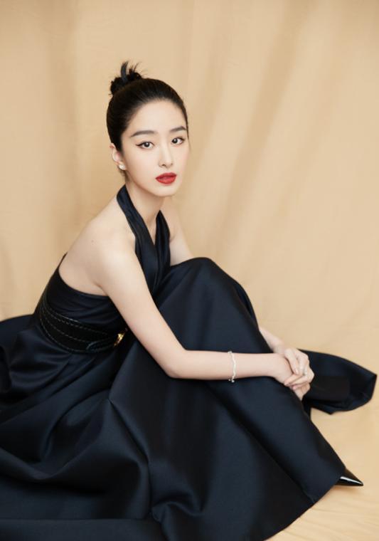 显得|近期女明星显胖造型盘点：杨幂、杨采钰、吴宣仪