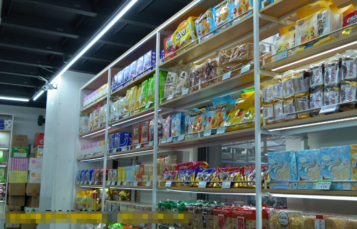 品牌|跳出这两个选址怪圈 开怡佳仁零食店更有竞争力