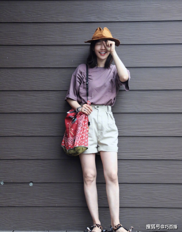 真高|白百何私服借鉴性真高，休闲时尚又舒适，上班上学都能学