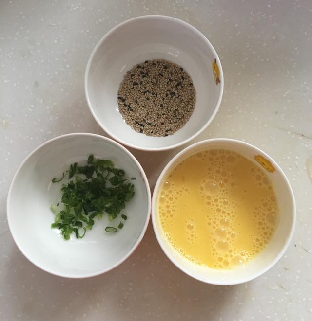 葱花|早上没时间做早餐?学会这个传统早餐,快手10分钟出锅,脆爽焦香