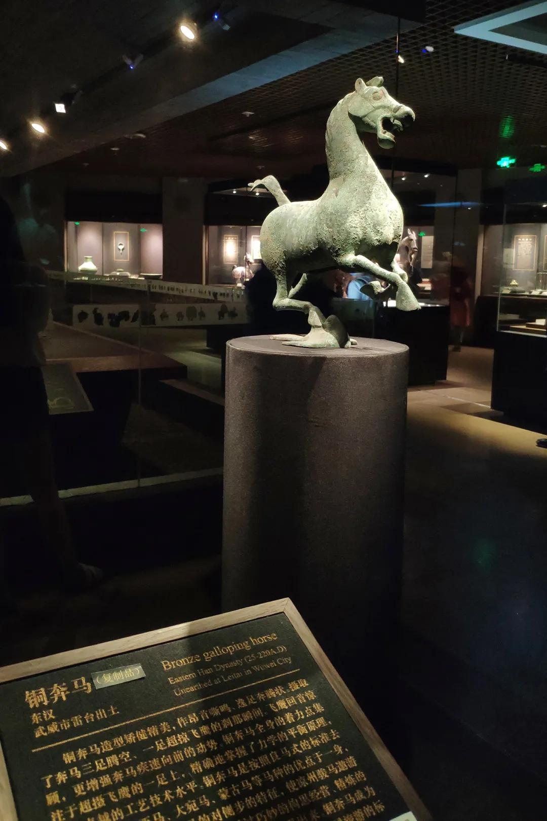 见闻记录|流浪的亨利慕时-两周三千公里，带你走丝路和天路（上篇）