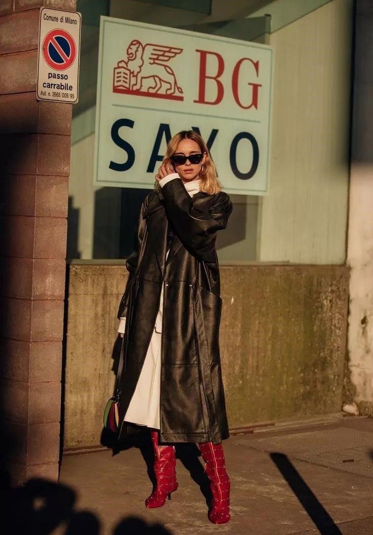 颜色|女人如果不差钱,过年建议买这5件外套,时髦又高级,潮人都在穿