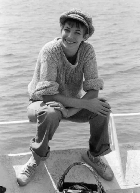 牛仔服|深夏不要瞎打扮，瞧瞧今年超火的“报童帽”，复古洋气美的叛逆！