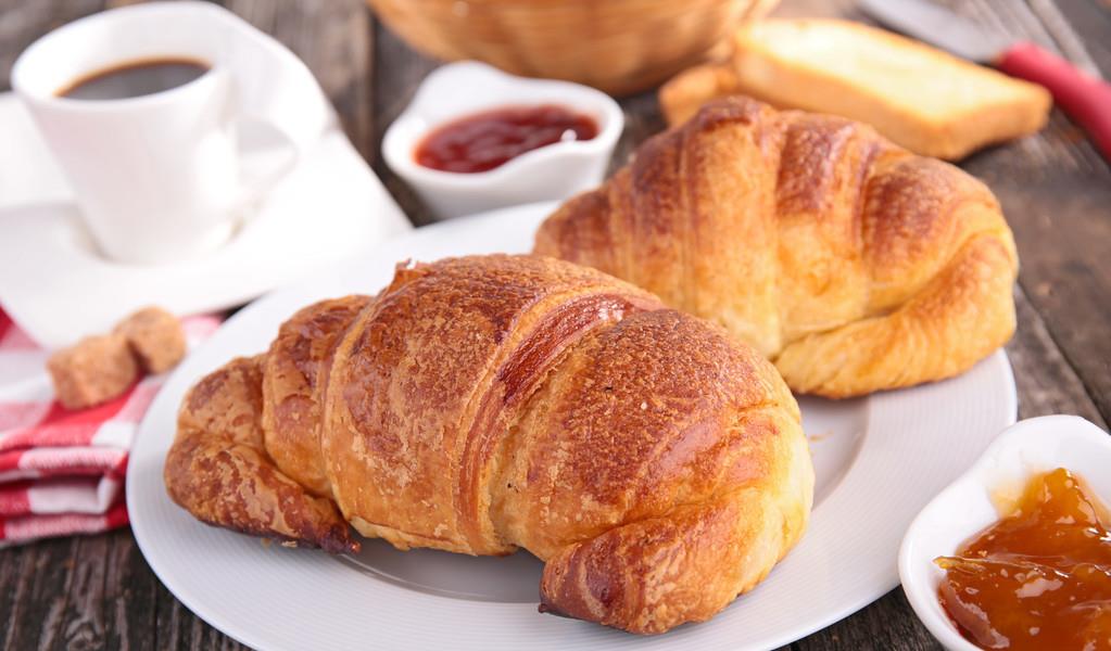 因为|见识了法国人的“进阶式”早餐,才明白什么叫单调,网友:没法吃