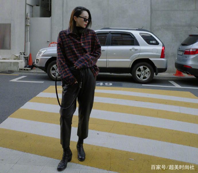 高晓松|高晓松前妻晒近照，仙女礼服配马尾美出新高，32岁不显年龄似少女