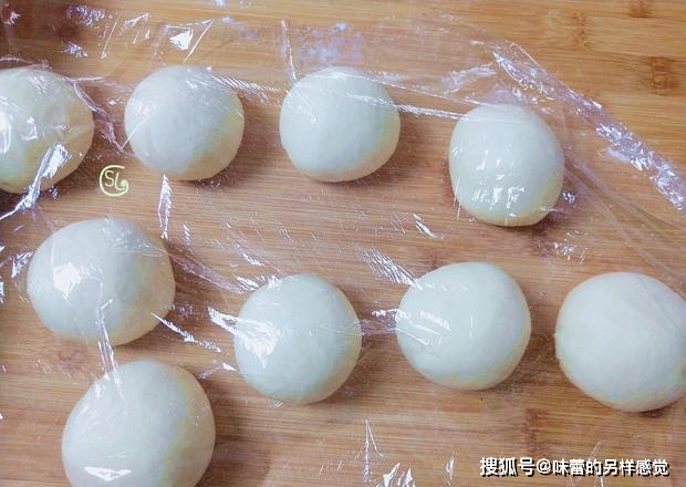 做法|这个早餐,做一次三天不用早起,每天5分钟搞定,松软拉丝,好吃