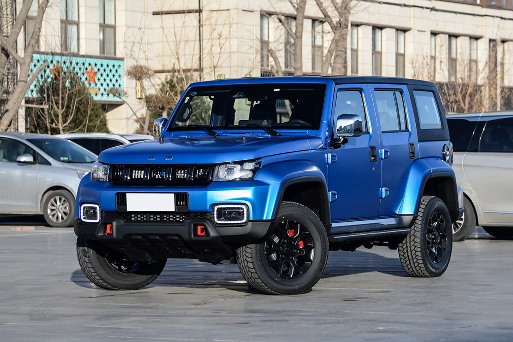 别只顾着看坦克30020万硬派越野车还有这些