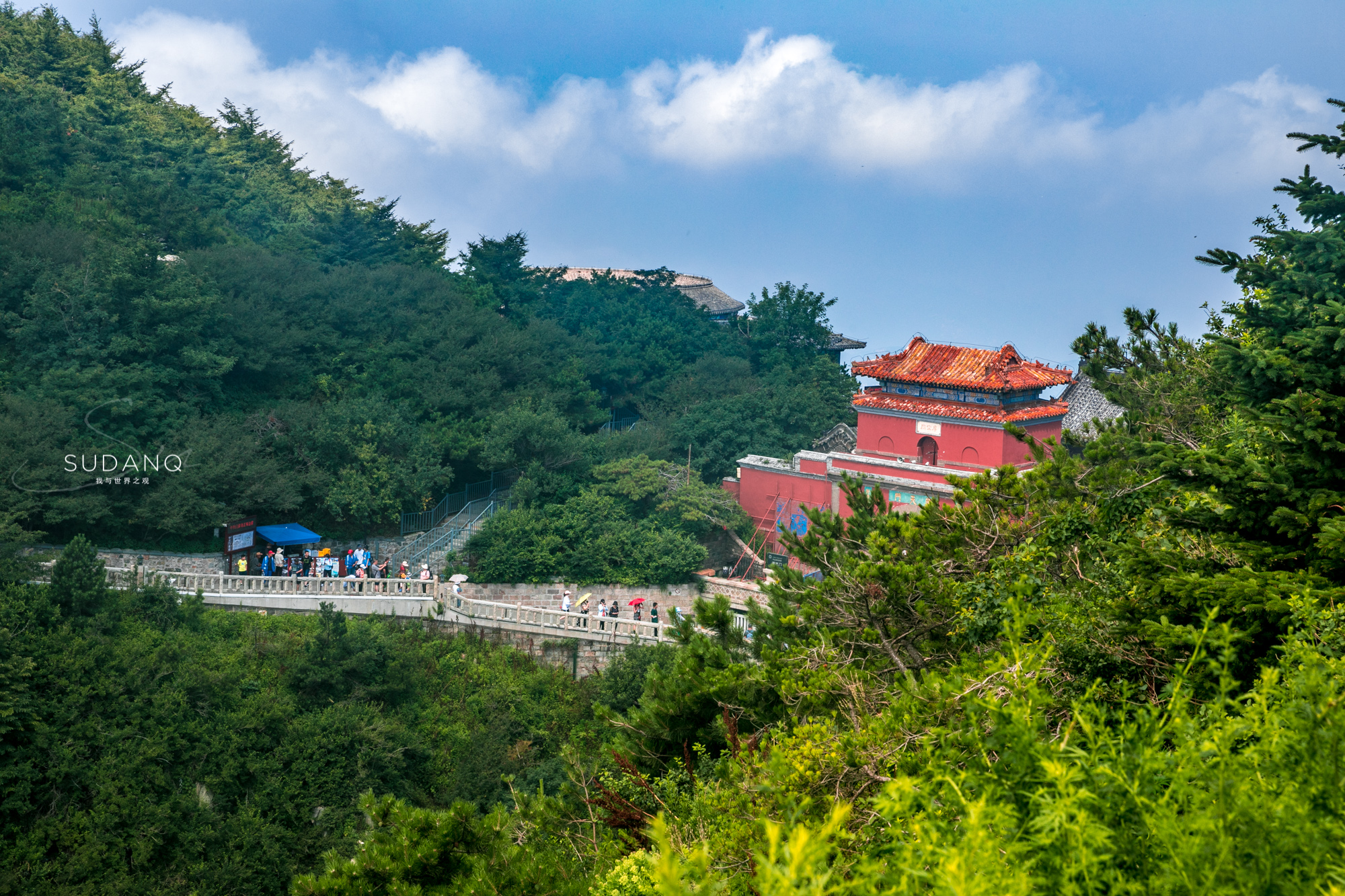 说法不一|泰山海拔那么低，为何成为五岳之首？当地导游说出了“真相”