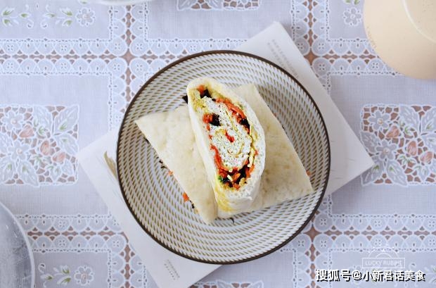 因为|早餐试试这道面食，特别是馅料，百吃不厌，家人说比吃肉包子过瘾