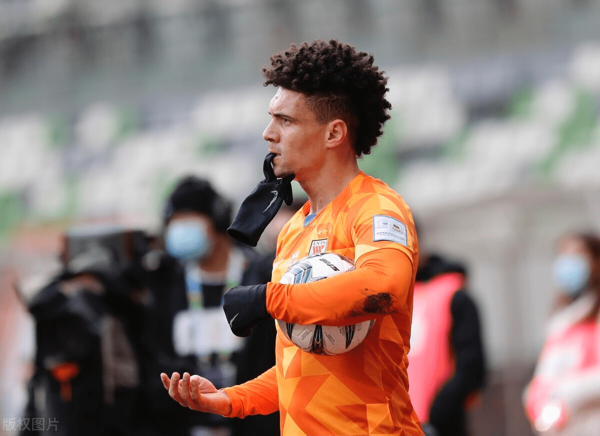 真要归队了?网曝莫伊塞斯即将入境,未来可让郝伟如虎添翼