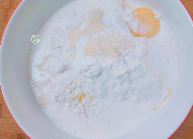 面的|早餐这样做，不爱吃早餐的孩子连吃三个，每天早上加热一下就好