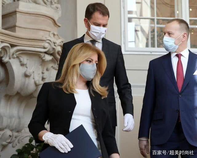 出圈|斯诺伐克女总统火出圈，口罩衣服同色，苏珊娜手把手教你职场穿搭
