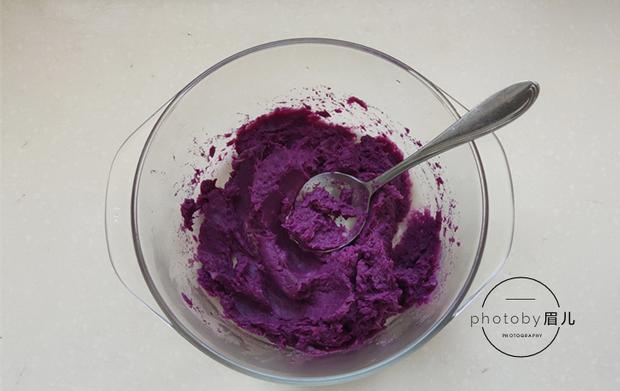 做法|这碱性食物我家常备，营养丰富特健康，做成小饼清甜软糯，真好吃