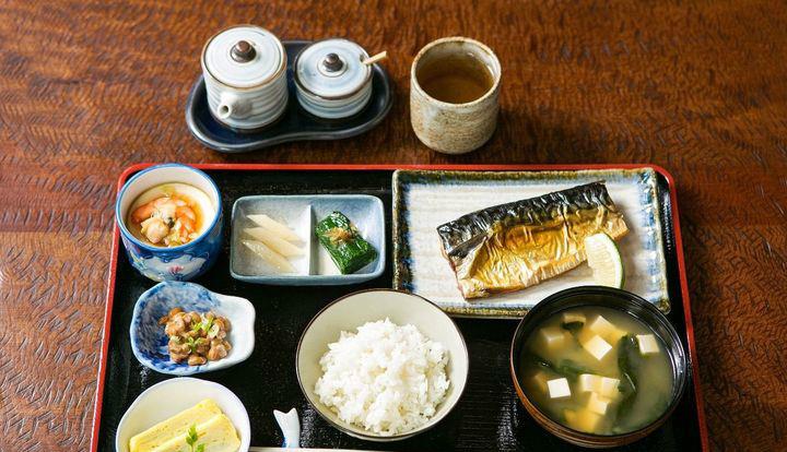包子|日本人不喝粥，也不吃豆浆油条包子，那他们早餐都吃些什么？