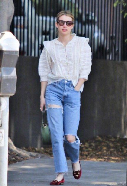 黑色|腿粗的女生别乱穿，显瘦“破洞裤”帮你试好了，照着穿准没错