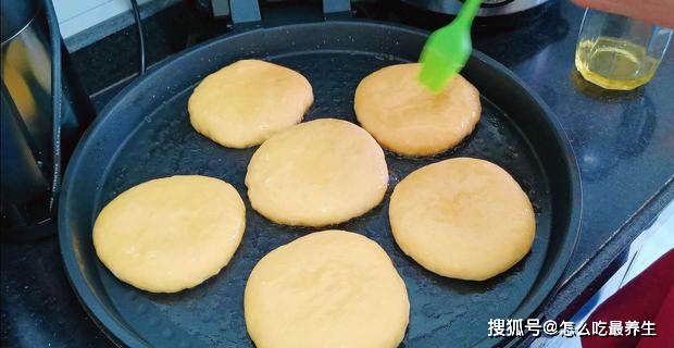 气泡|最近这桌早餐火了，15分钟搞定一桌，朋友圈收到1030个赞！