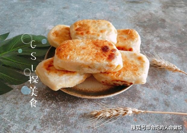 做法|营养早餐简单做法，一卷一煎，皮薄馅多，连吃三个都不够