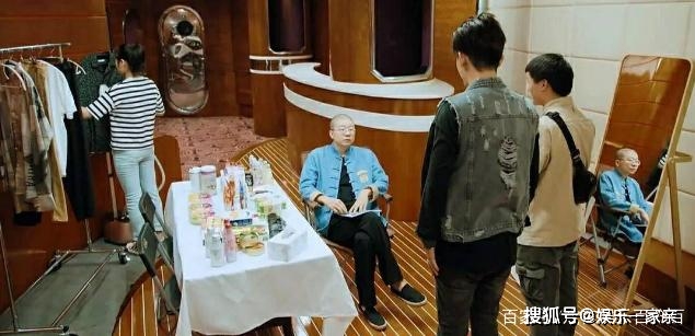 梦想|励志喜剧《燃烧吧!废柴》全员演技在线,讽刺现实,网友赞不绝口