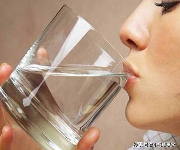 时间|饭后半小时是“养生黄金时期”，做好这4件事，助力健康，更长寿