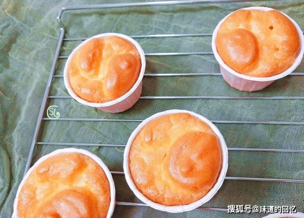 蛋白|自从学会蛋糕这样做,早餐和零食不发愁,松软香甜,好吃无添加