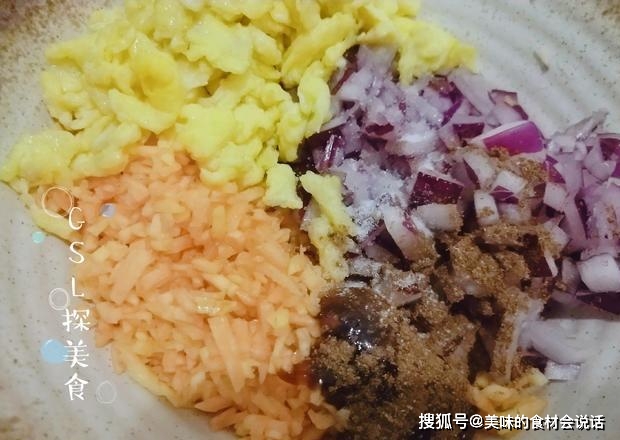 煎饼|周末，全家人都要求吃这早餐，皮薄香脆，馅料足，做法也简单