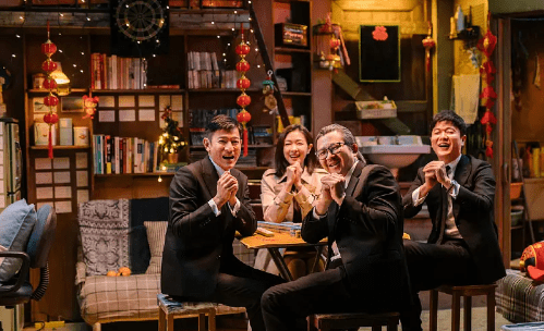 电影|《人潮汹涌》成“黑马”,成功逆袭,上座率力压《你好,李焕英》