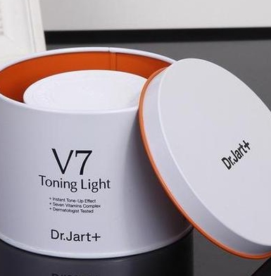 pola|什么补水保湿清爽面霜适合夏季使用,具有空气感清爽不油腻?