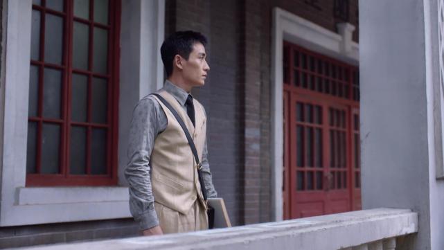 朱怡贞|叛逆者：林楠笙与朱怡贞相爱，却只能隐忍克制，哪些细节触动人心