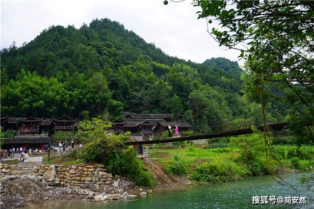 艺术|恩施避暑游，在宣恩遇见中国土家泛博物馆，秘境仙踪慢生活