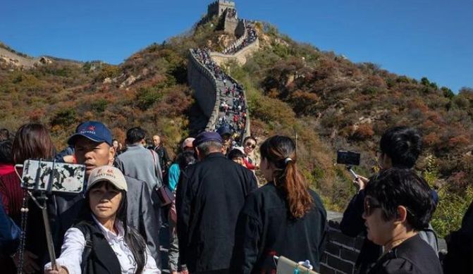 北京一“人造景区”火了！斥资30亿占地50亩，票价60游客络绎不绝