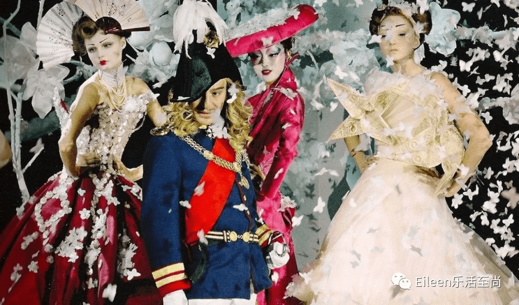 花朵|女星内卷必争？这场撒钱的盛宴到底有什么好看？
