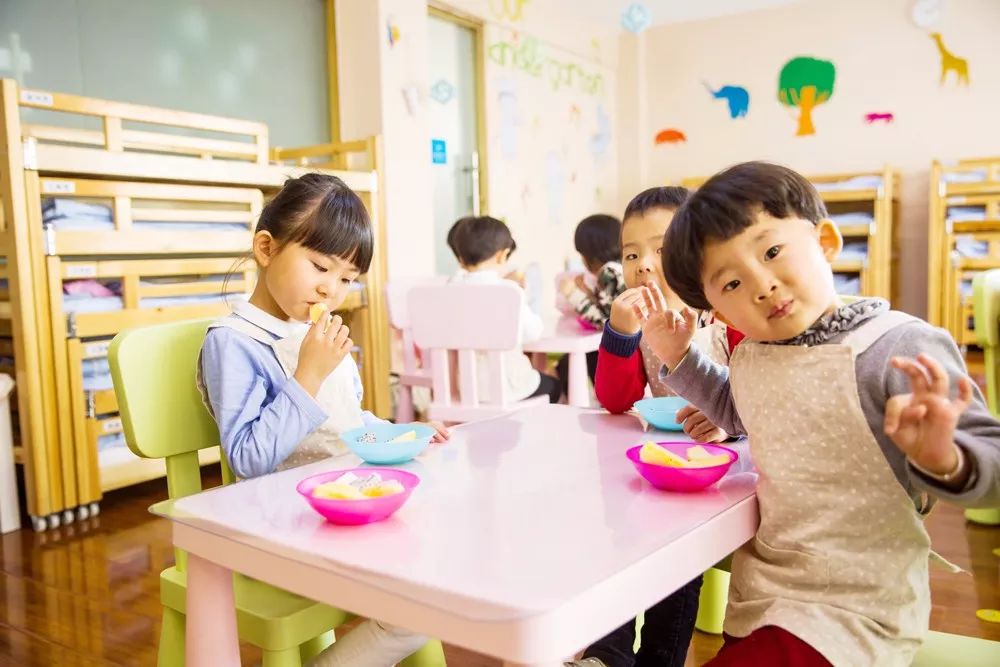 家长|下学期幼儿园“缴费清单”出炉，看到数字，家长：是不是多了个0