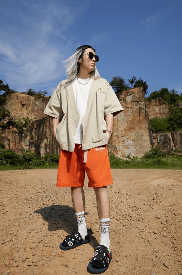 设计|EVISU×Suicoke在足间跳动的潮流艺术