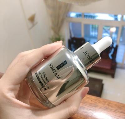 护肤品|国内又一“良心好物”精华液，导购很少推荐，却能紧致保湿还润肤